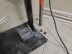 сухое алмазное сверление плит